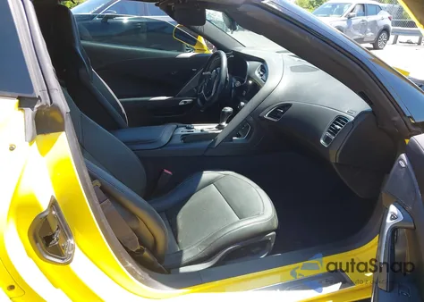 2016 Chevrolet Corvette Stingray из США, поврежденный, VIN 1G1YB2D77G5111974